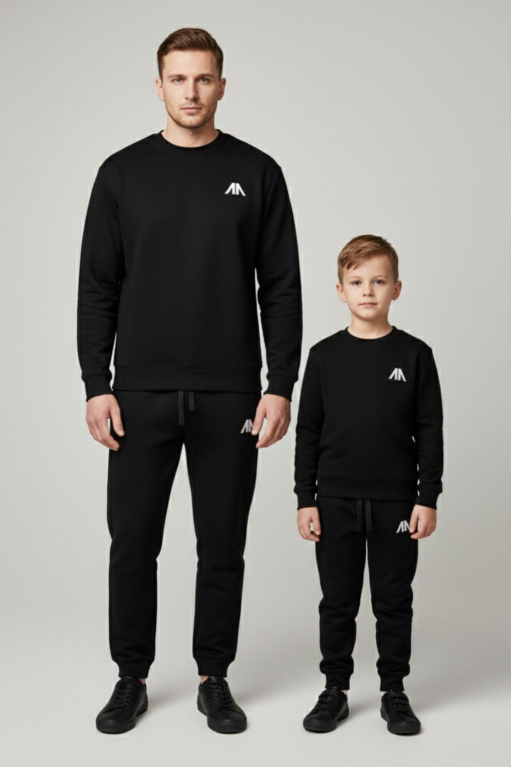 Affinia Vader en Zoon Tracksuit – Zwart